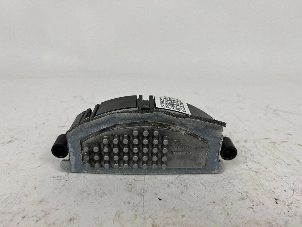 Heater blower motor/fan resistor 8T0820521F