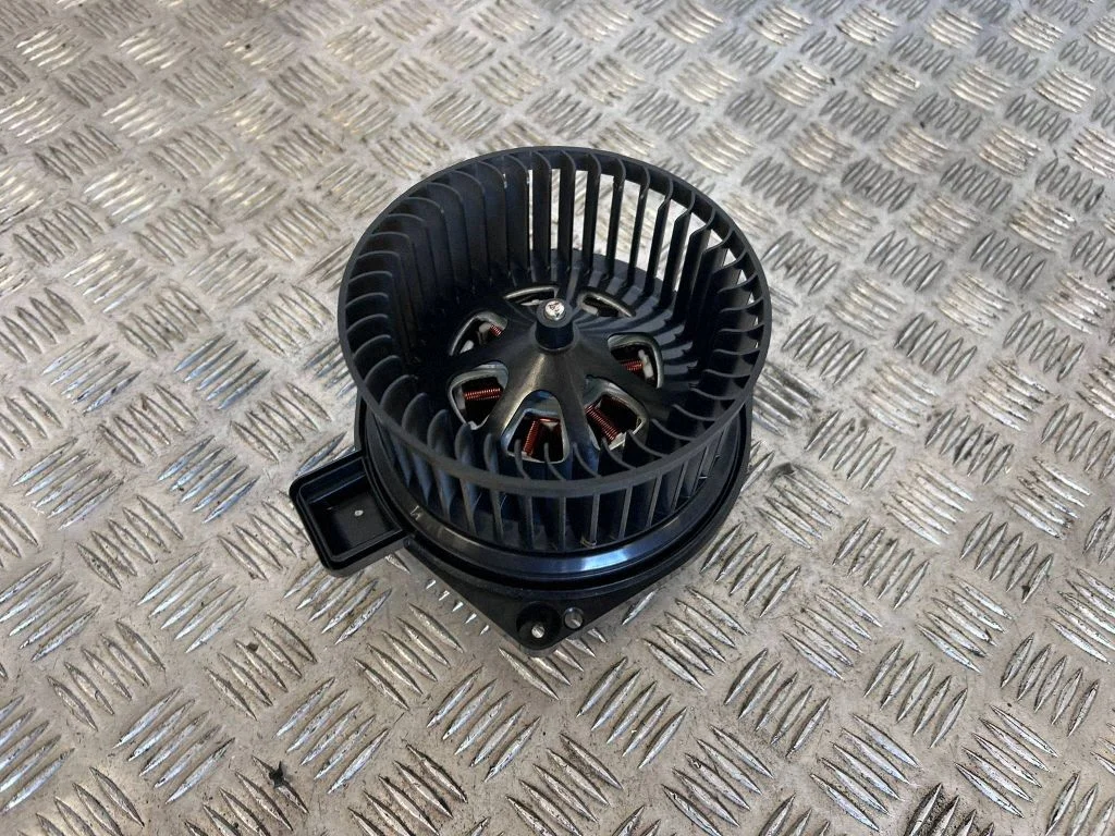 Heater fan/blower – BMW X3 G01 (2018-2024)
