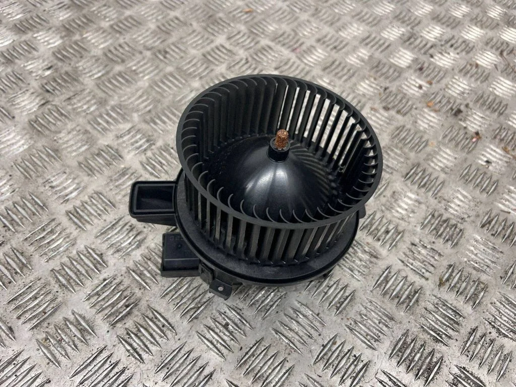 Heater fan/blower 4M1820021A