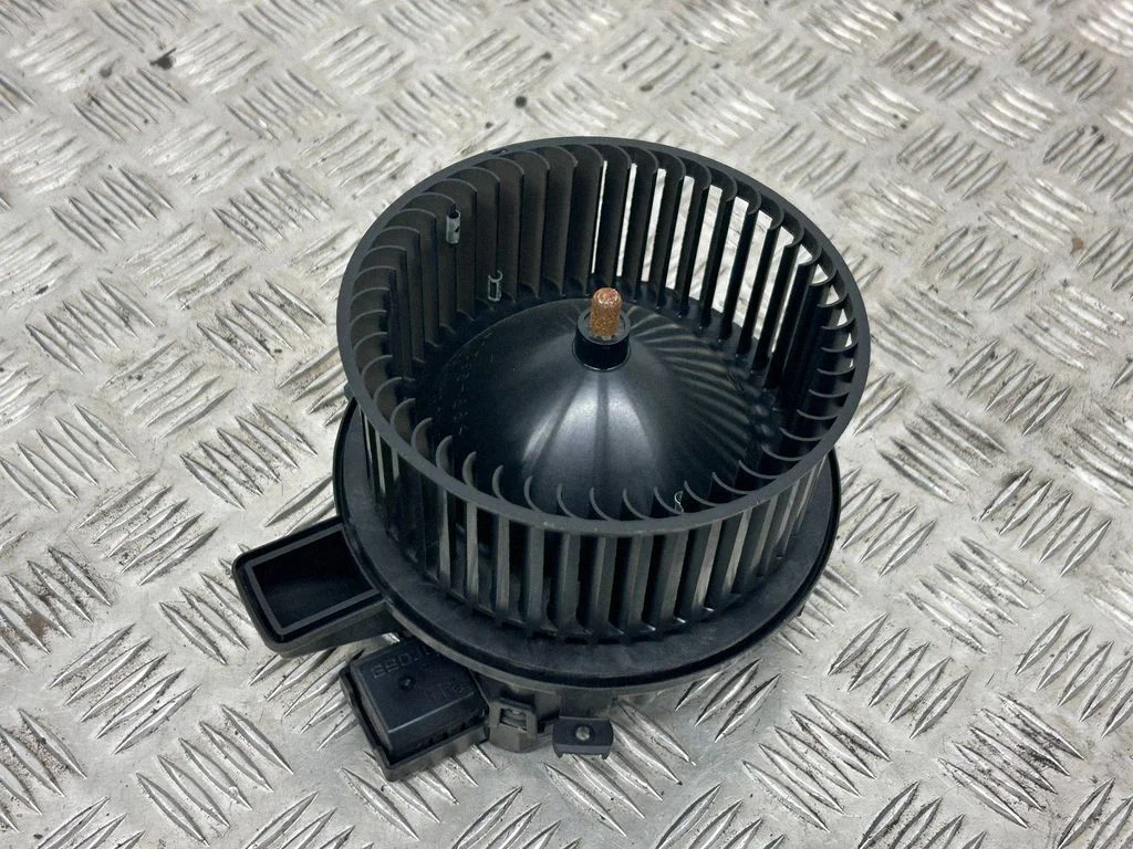 Heater fan/blower – Audi Q5 SQ5 FY (2017-2025)