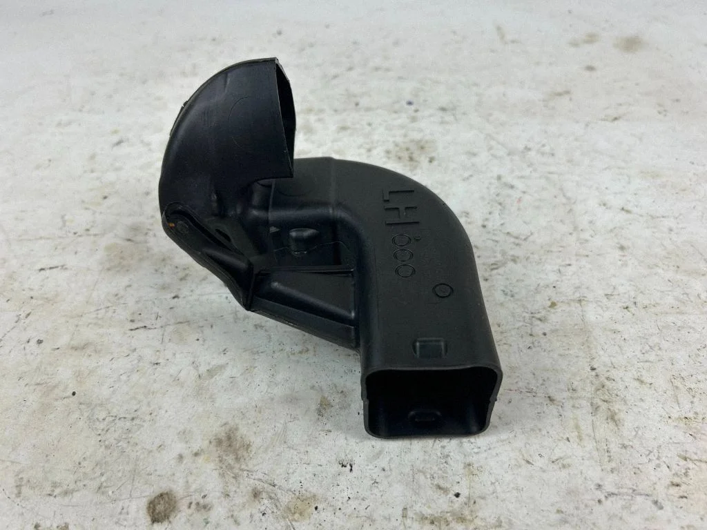 Cabin air duct channel J9D3018C35A