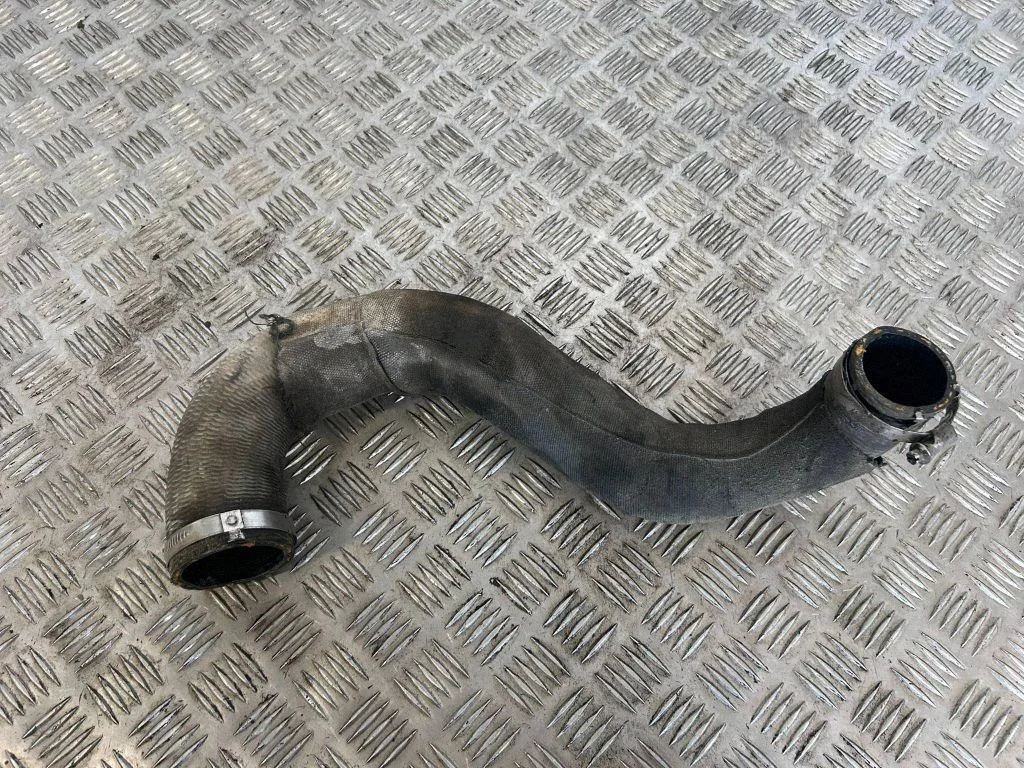 Intercooler hose/pipe 80A145738A