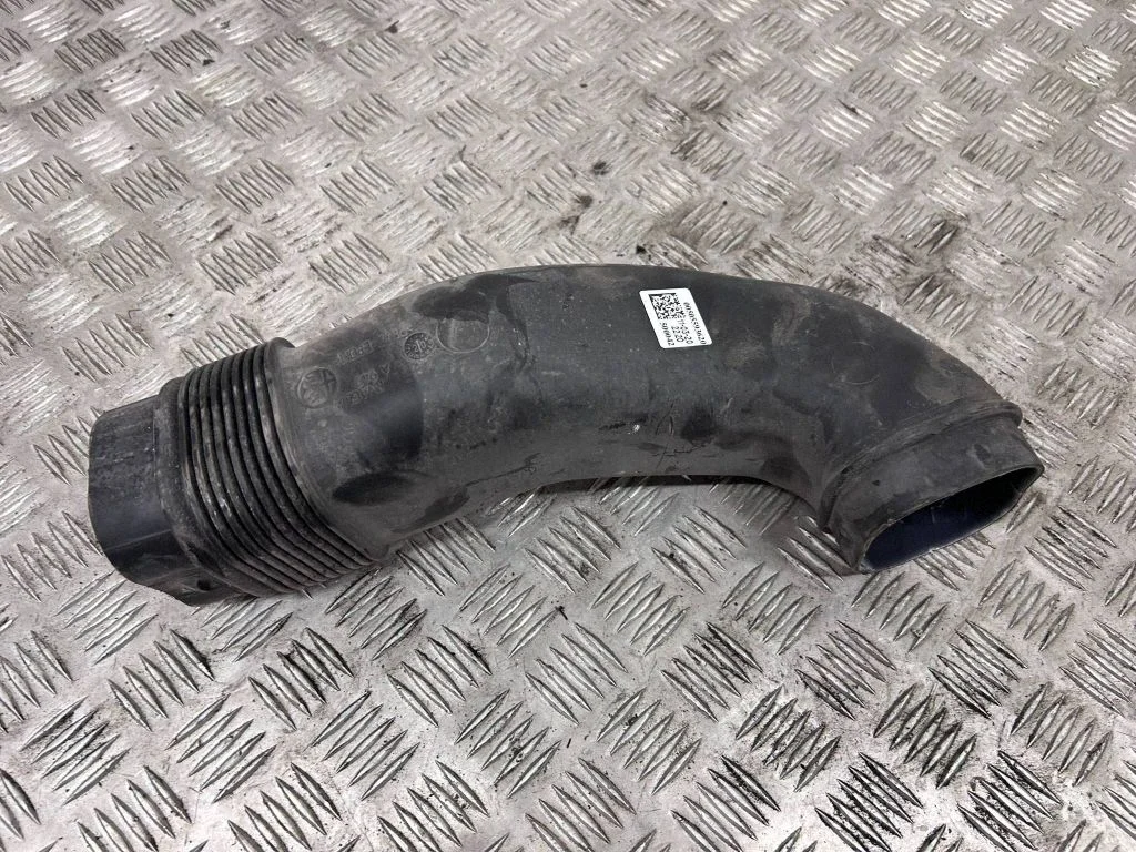 Wąż / rura intercoolera 00505593620