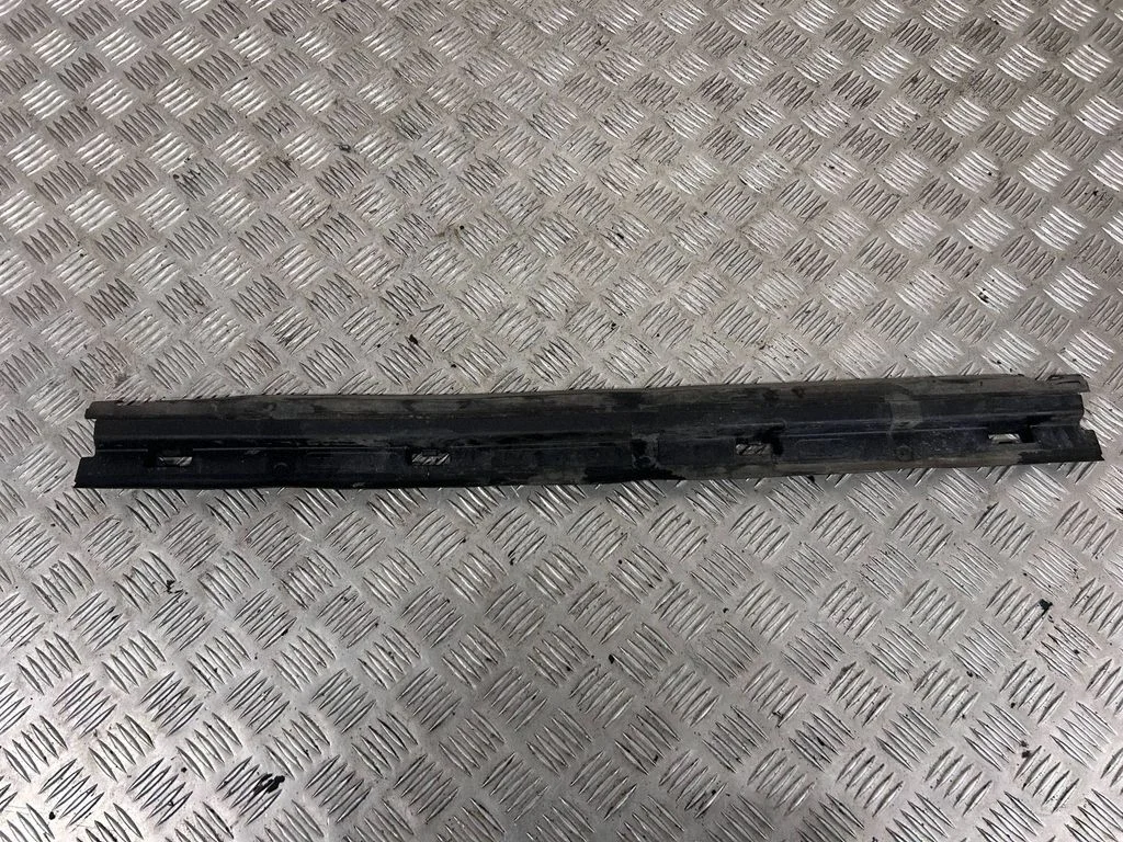 Intercooler air guide/duct channel – Audi Q5 SQ5 FY (2017-2025)