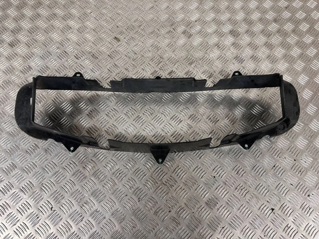 Intercooler air guide/duct channel 670007332