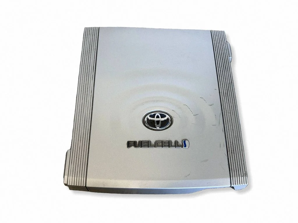 Engine cover (trim)