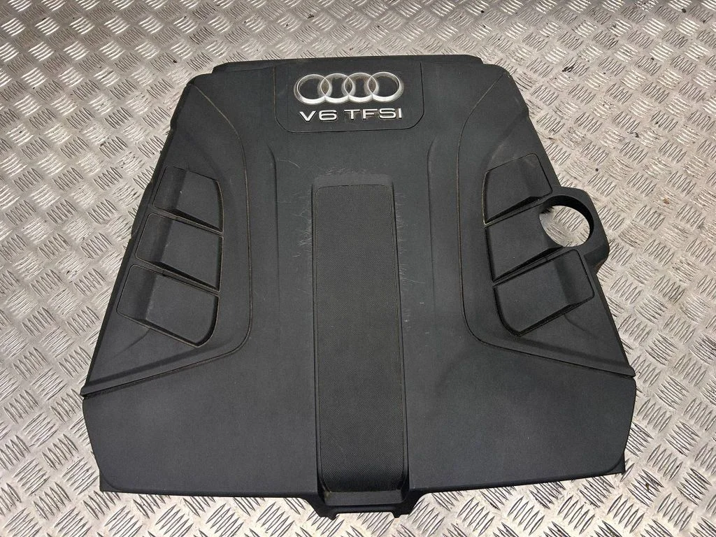 Engine cover (trim) 4M0133849A
