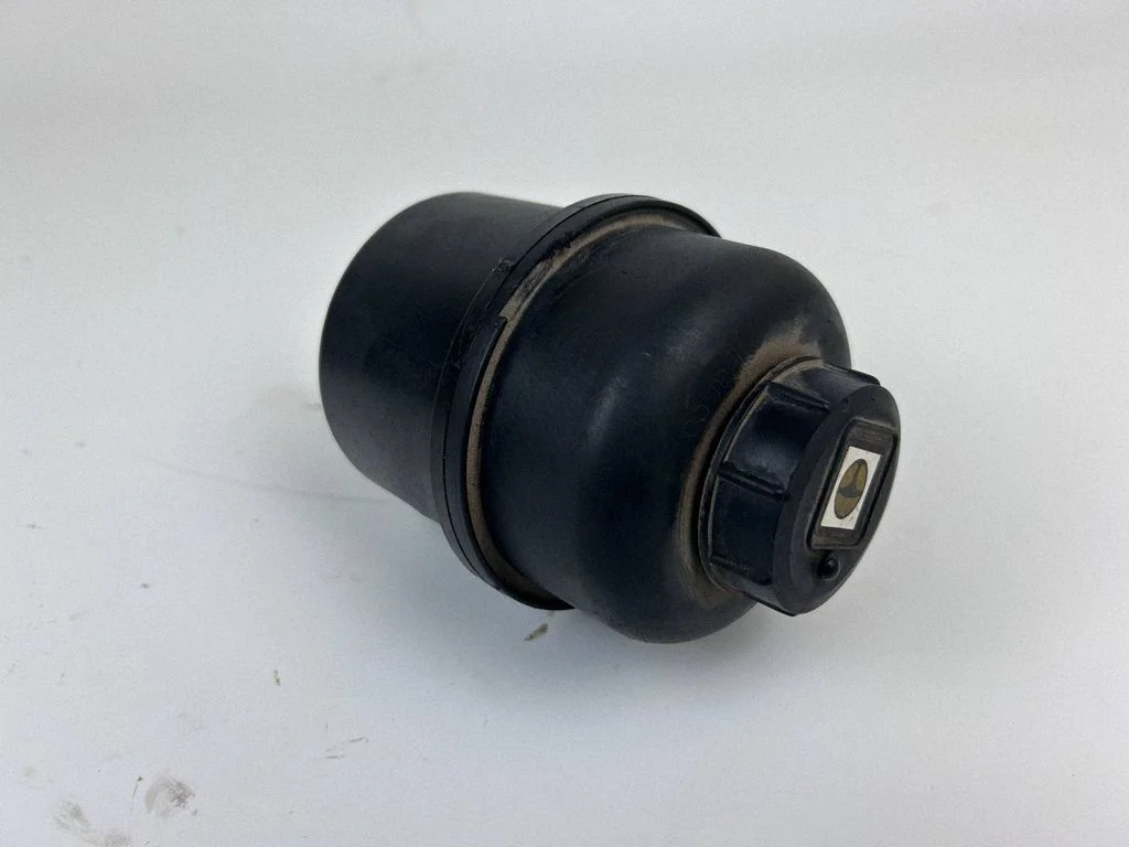 Power steering fluid tank/reservoir