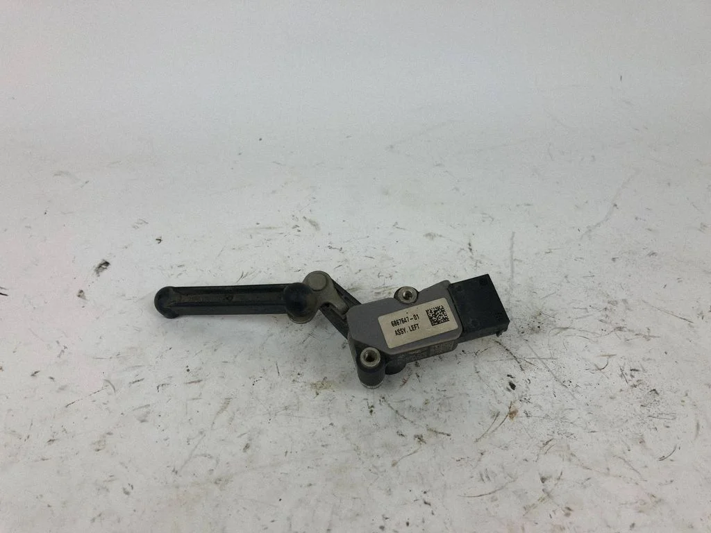 Front height sensor lever 6867647