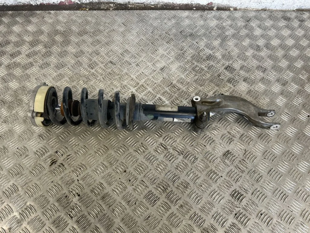 Front shock absorber/damper 4M0413037