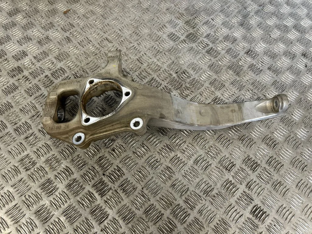Front wheel hub – Dodge Durango III (2010-)