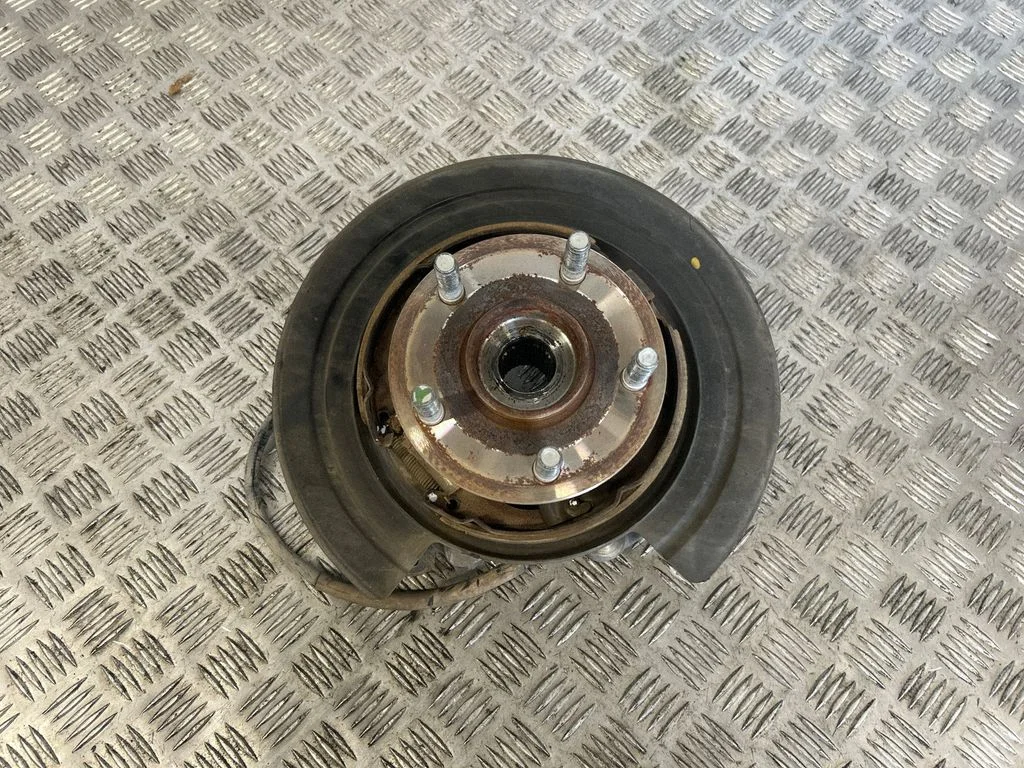Rear wheel hub – Dodge Durango III (2010-)