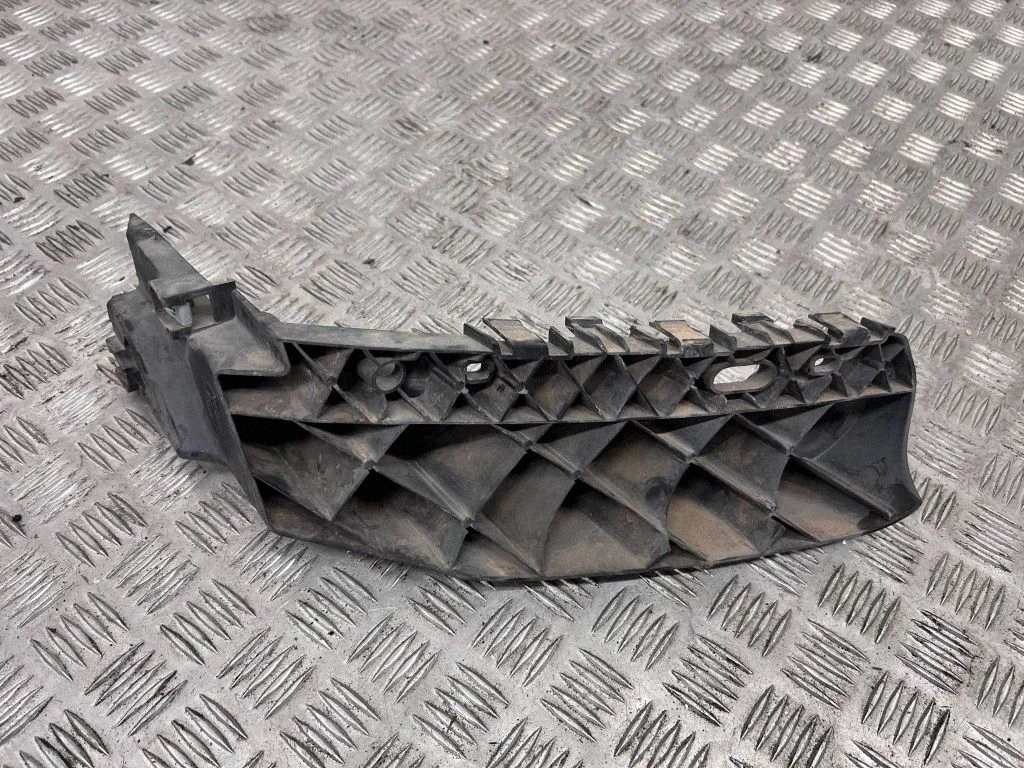 Esistange kinnitusklamber T300842
