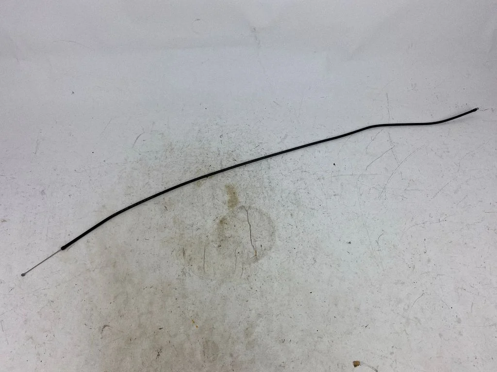 Engine bonnet/hood lock release cable – BMW X5 E70 (2006-2013)