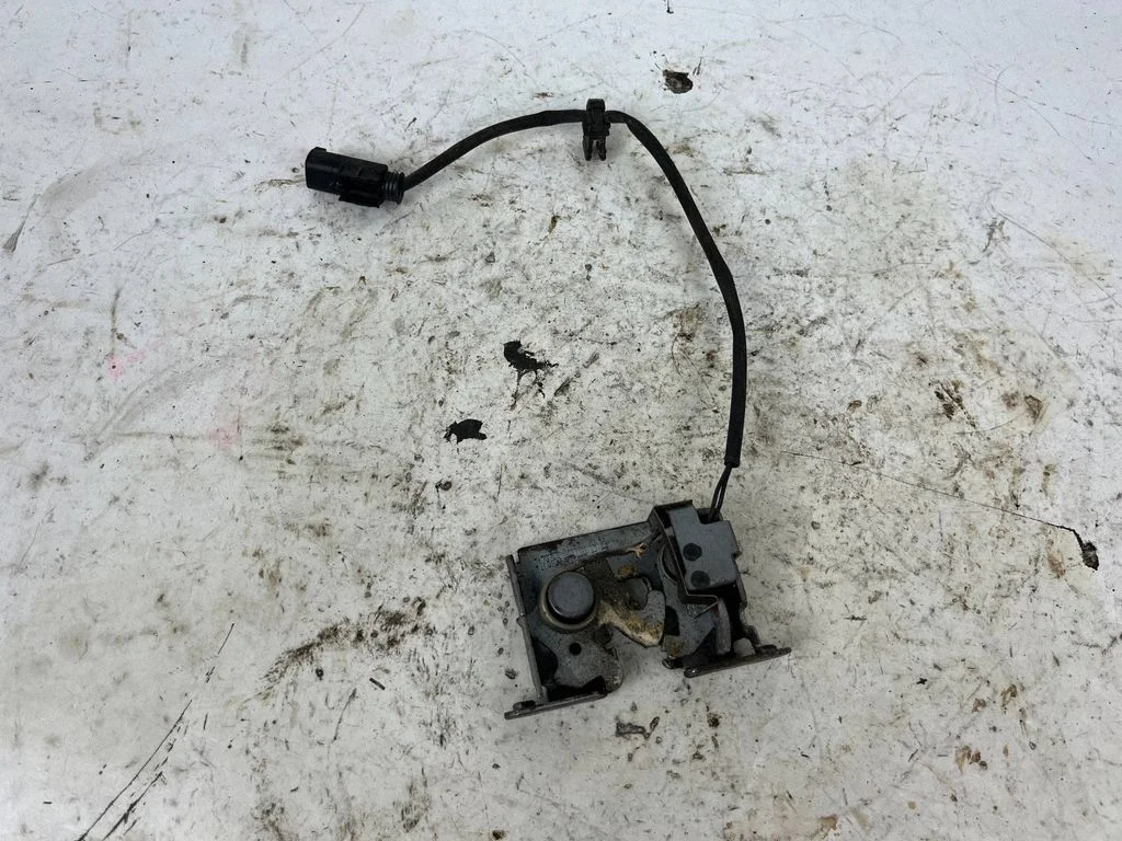 Engine bonnet/hood lock/catch 7178753