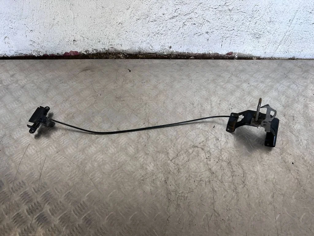 Engine bonnet/hood lock/catch 7164801