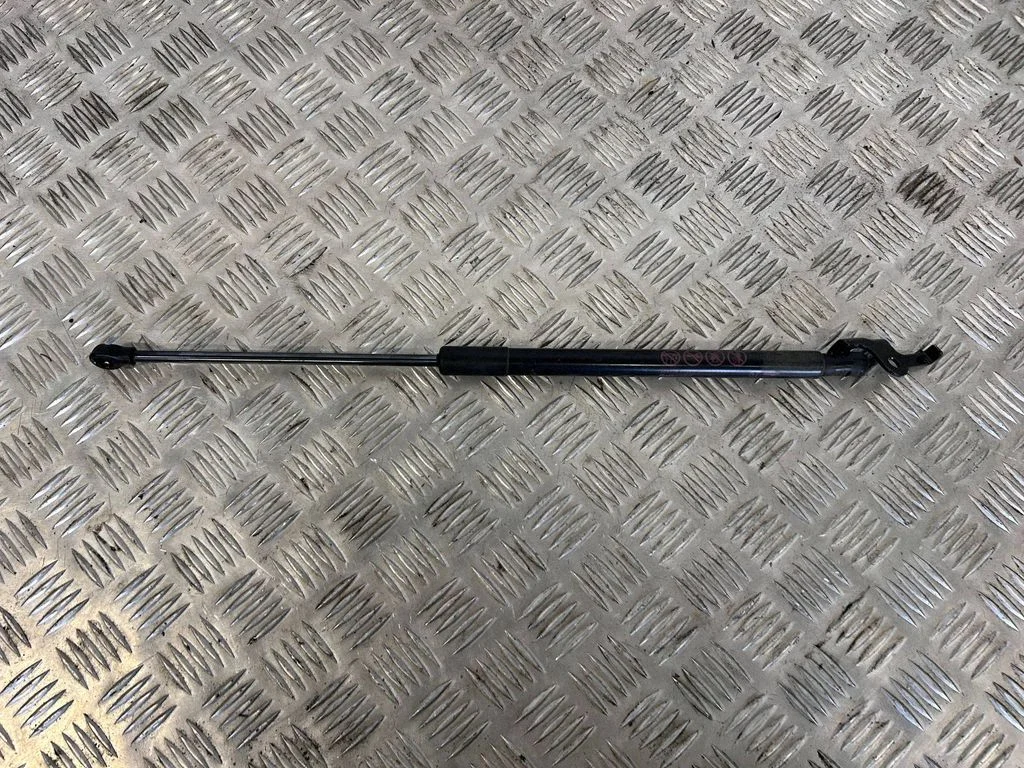 Front bonnet/hood damper/strut 534400W500