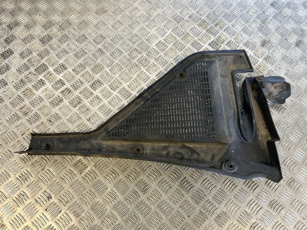 Wiper trim – BMW X5 E70 (2006-2013)
