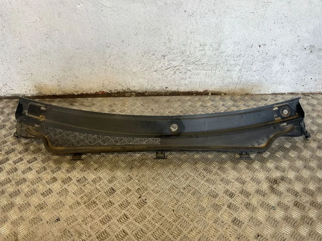 Wiper trim 55112907AF