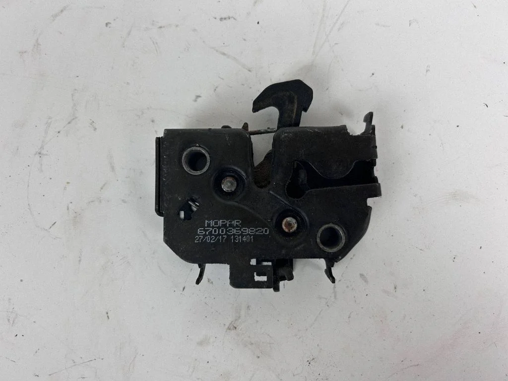 Engine bonnet/hood lock/catch 6700369820