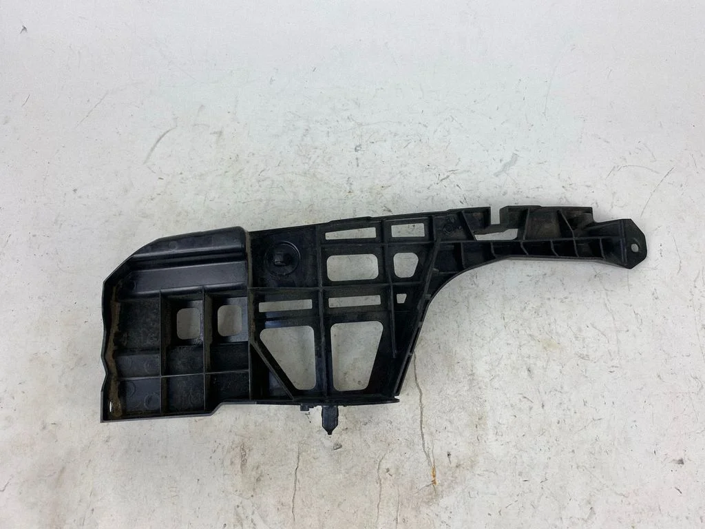 Rear bumper mounting bracket 5259262020