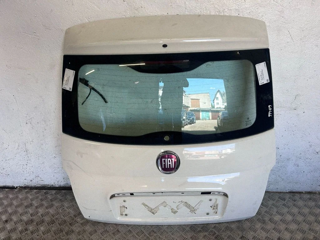 Tagaluuk (pakiruumi) – Fiat 500 (2007-)