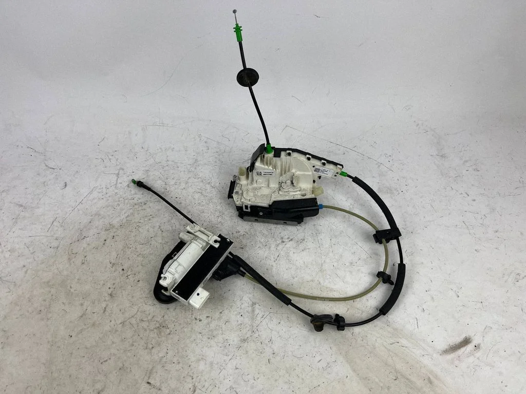 Front door lock – Tesla Model S (2012-)