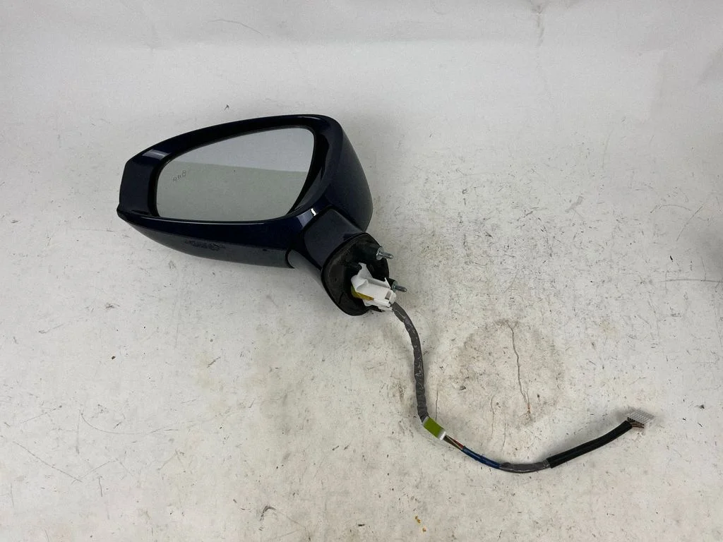Front door electric wing mirror – left