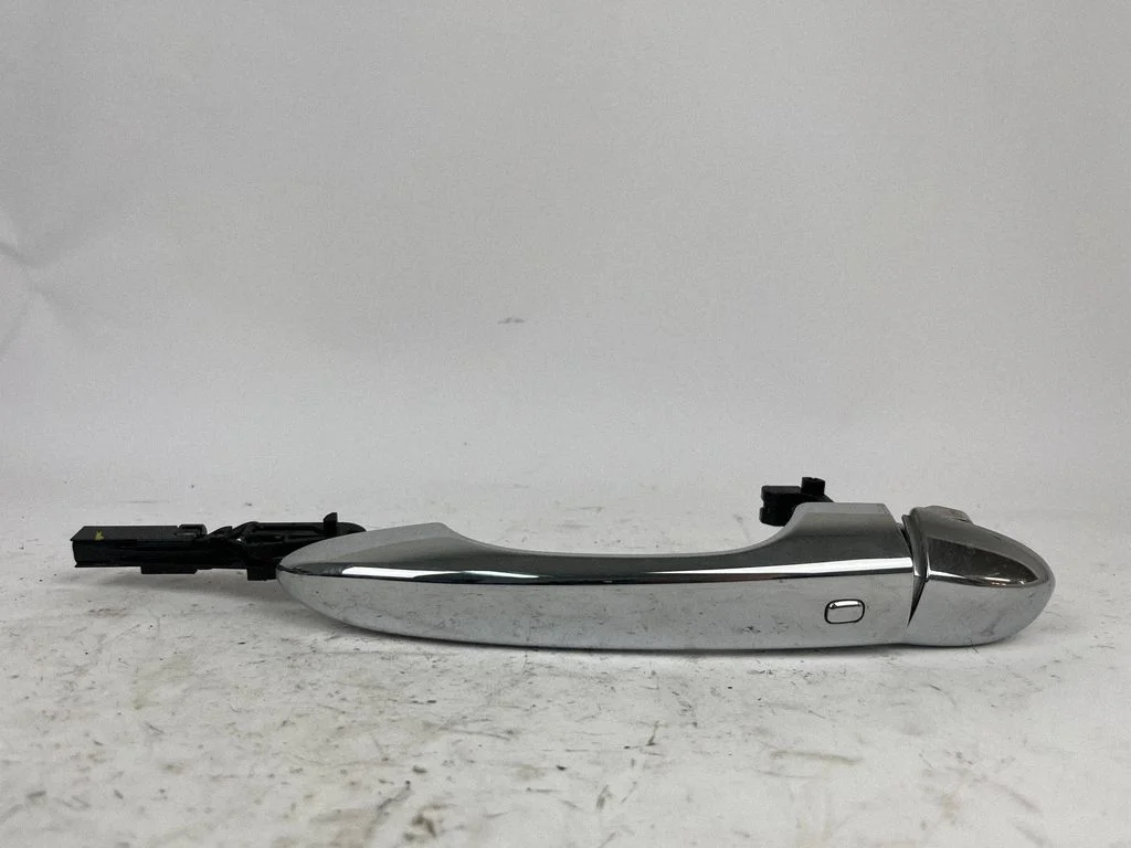 Rear door exterior handle