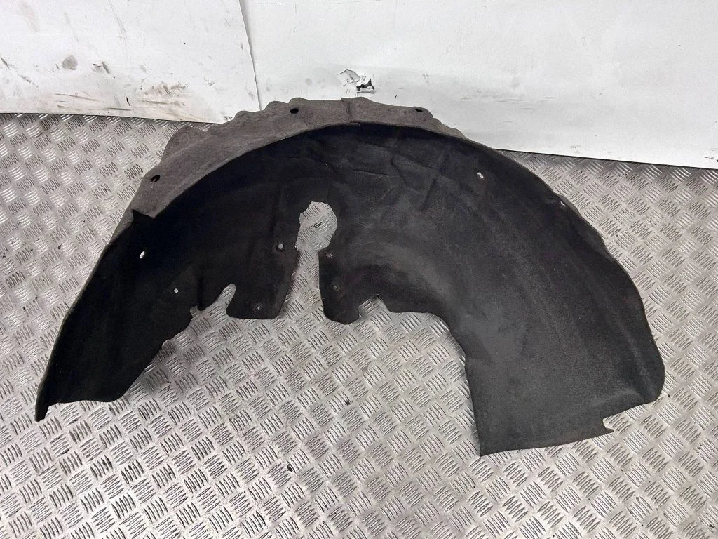 Rear arch fender liner splash guards 8T0810172K