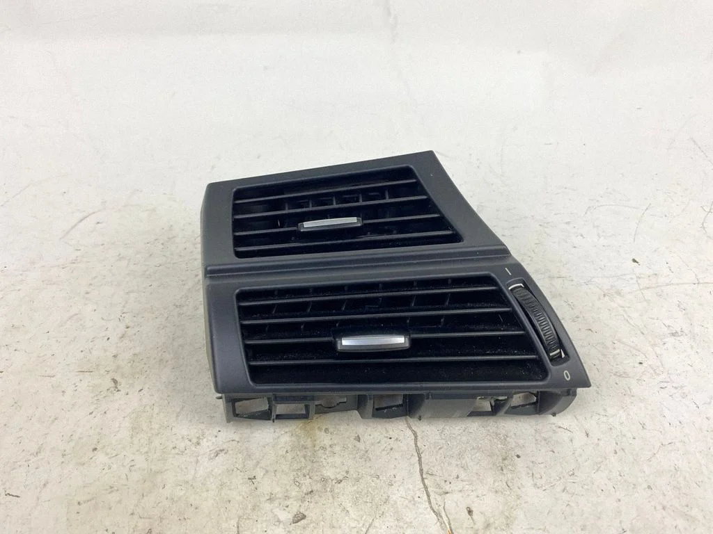 Dashboard side air vent grill/cover trim 7161803