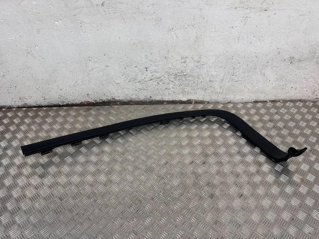 Other rear door trim element 105841700
