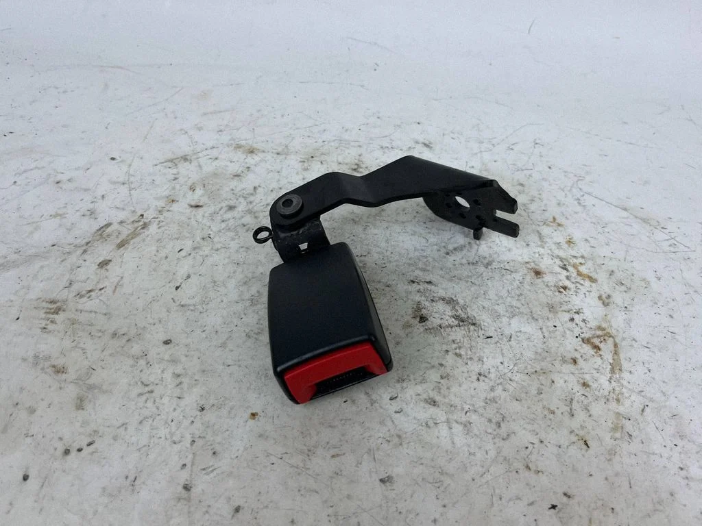 Rear seatbelt buckle 4H0857739