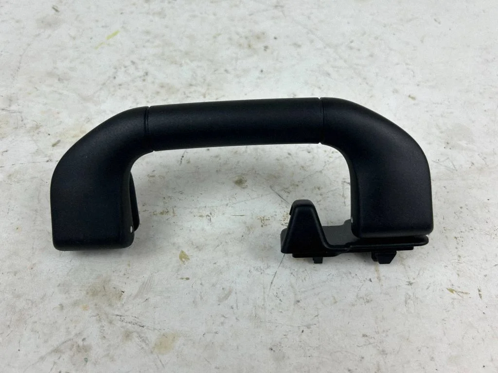 Rear interior roof grab handle A2048100151