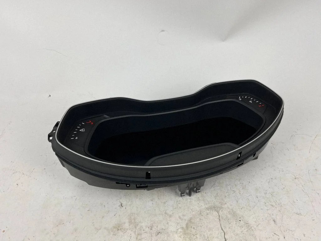 Speedometer (instrument cluster) 8W5920890D
