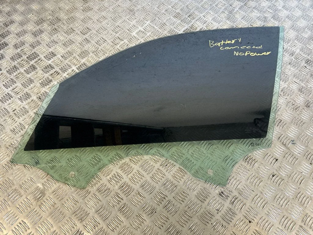 Front door window glass four-door – BMW X3 G01 (2018-2024)