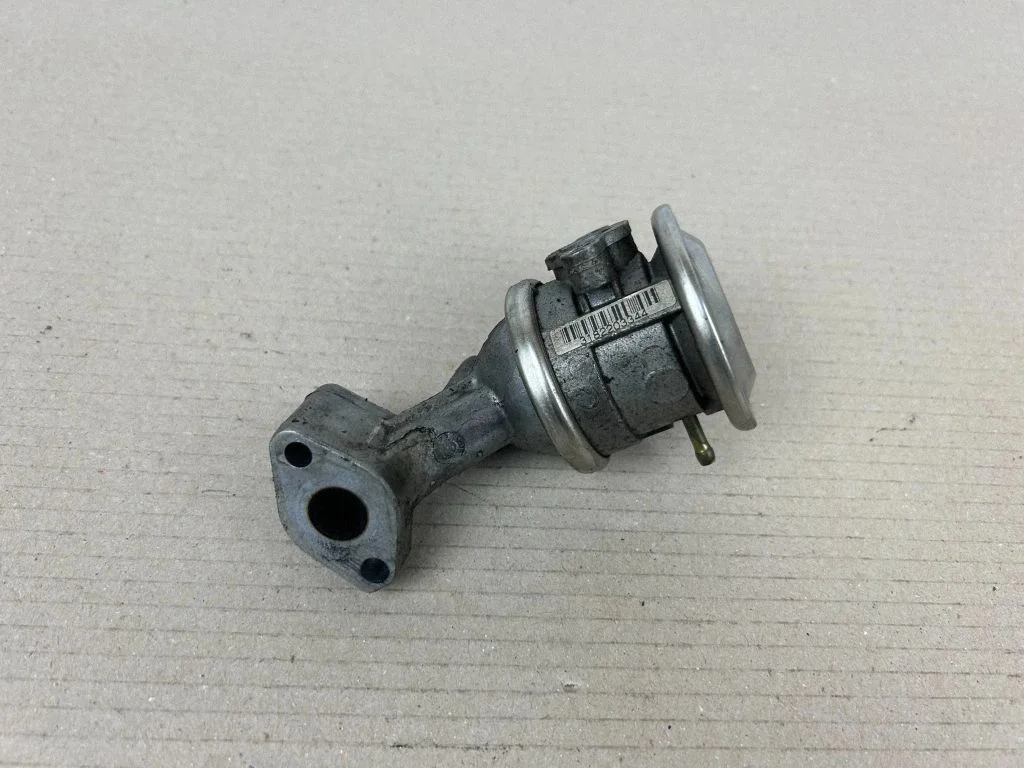 EGR valve 06E131101E