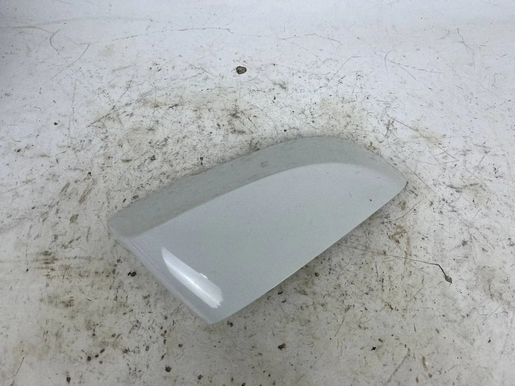 Veidrodėlio plastikinė apdaila