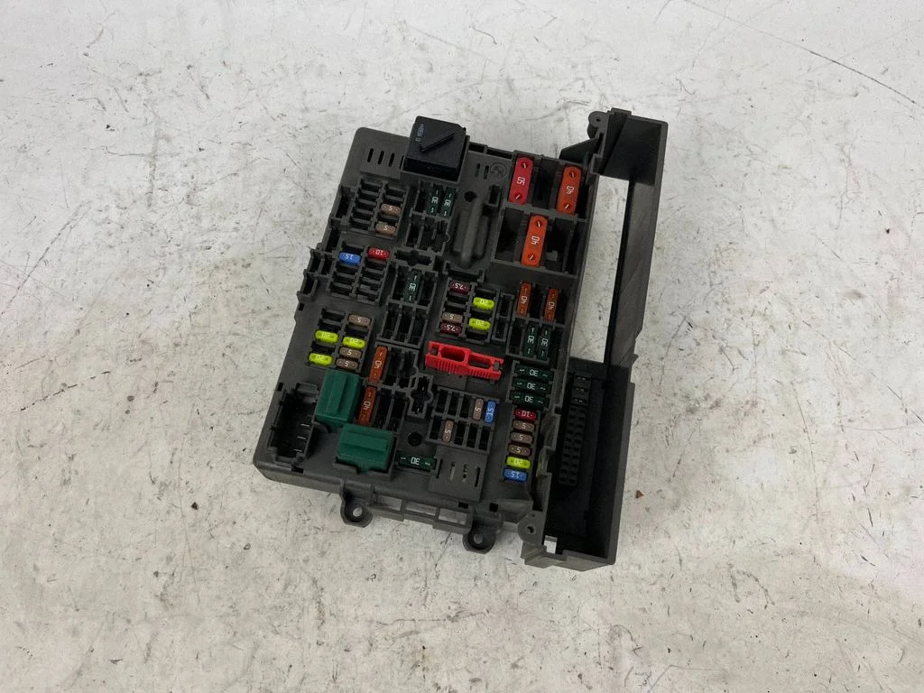 Fuse module – BMW X1 E84 (2009-2015)