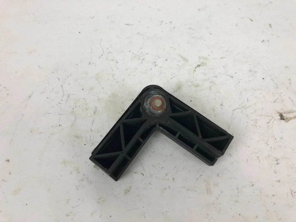 Uchwyt akumulatora – BMW X3 F25 (2010-2017)