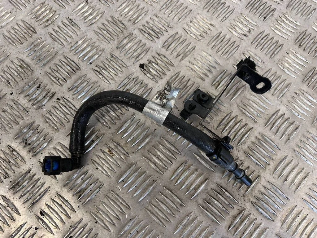 Fuel line/pipe/hose – Maserati Ghibli (2013-)