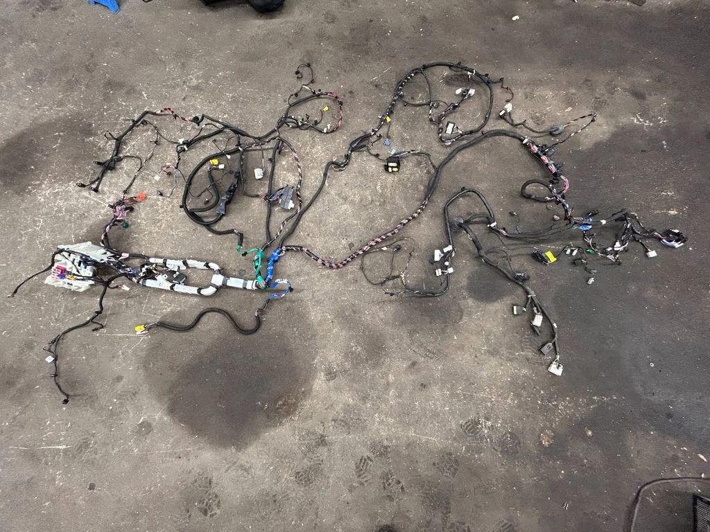 Engine installation wiring loom – Tesla Model S (2012-)