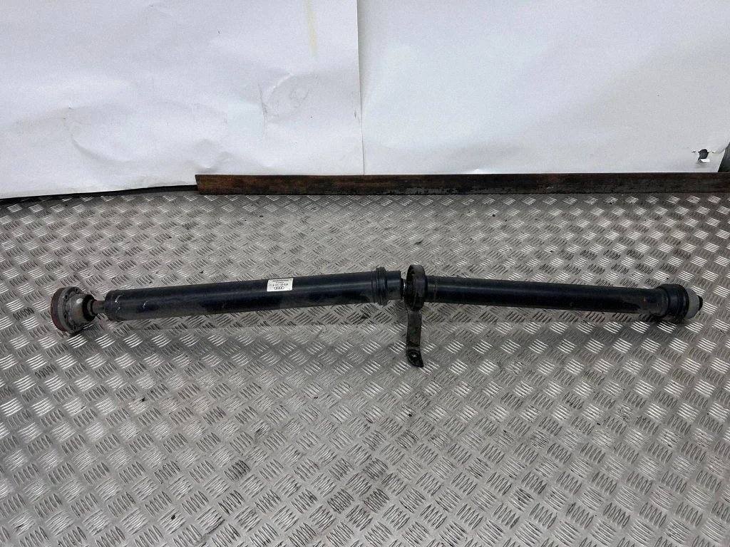 Drive shaft (set) 8T0521101R