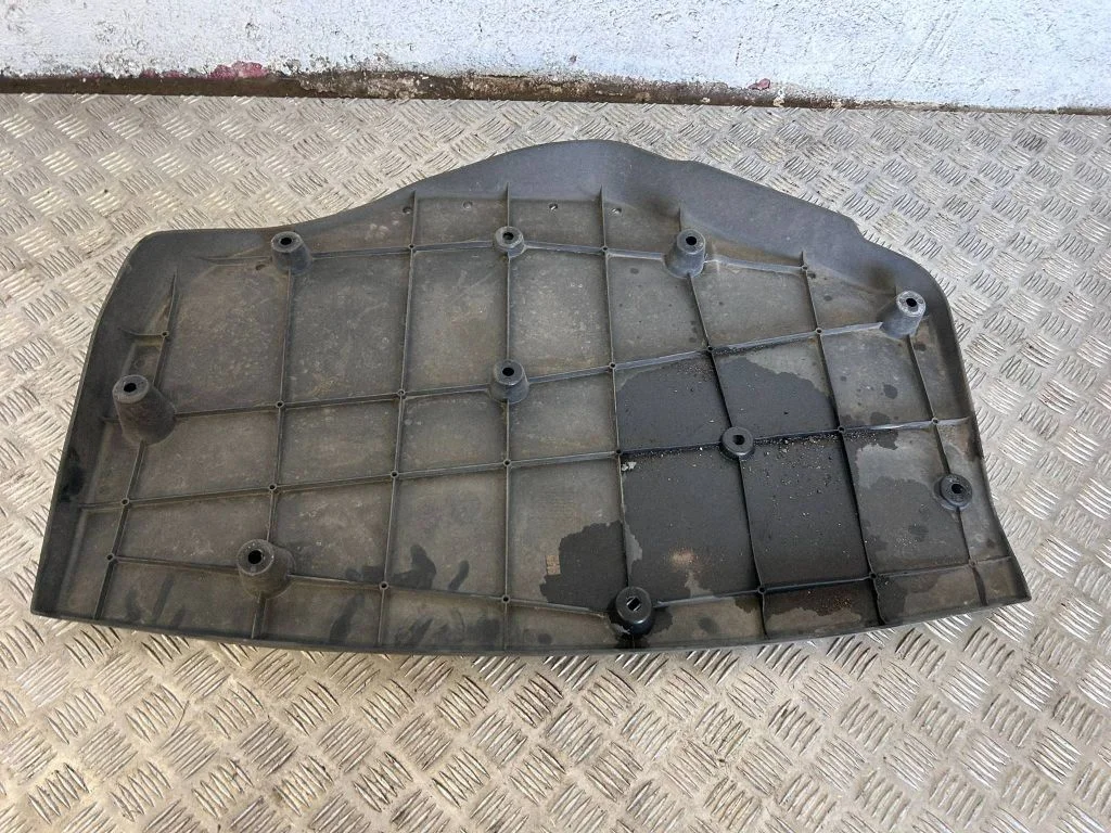 Rear underbody cover/under tray – Maserati Ghibli (2013-)