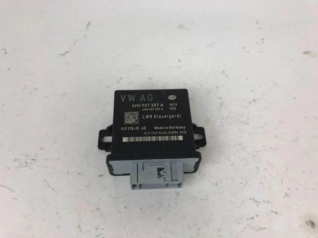 Light module LCM 4H0907357A