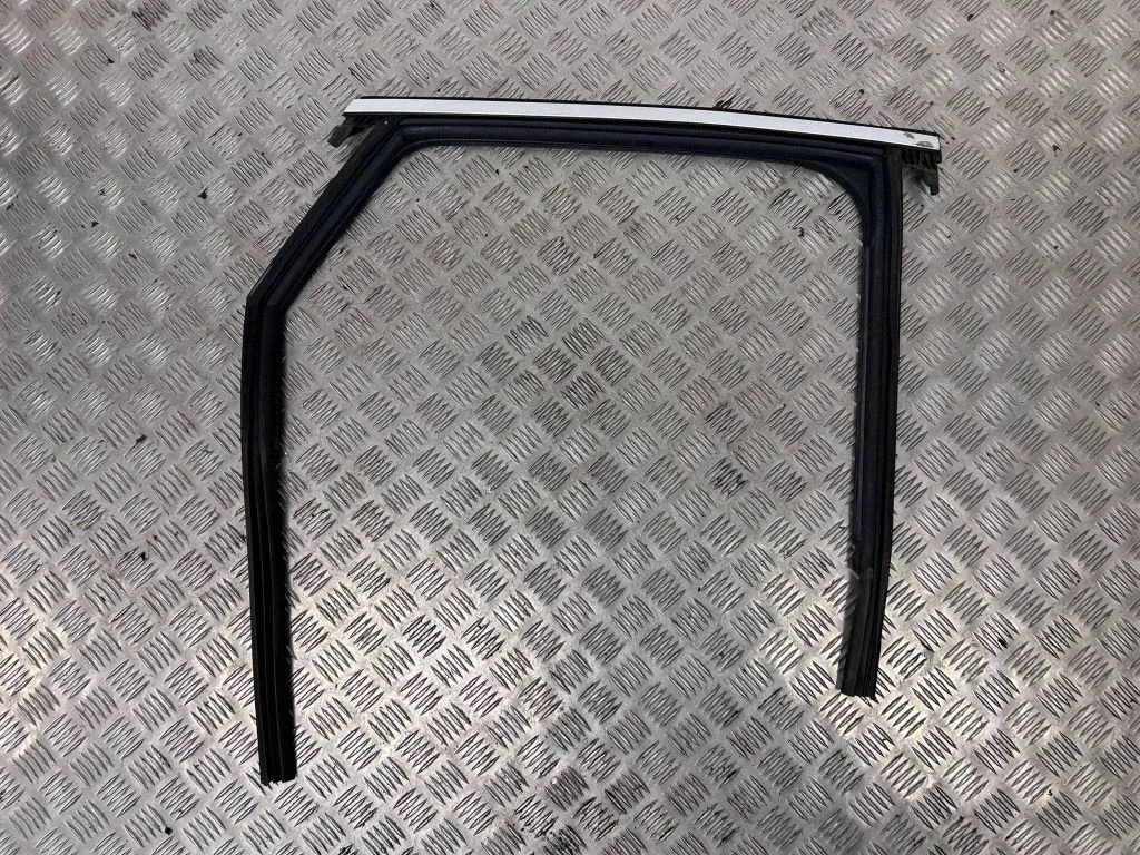 Rubber seal rear door 80A839432A