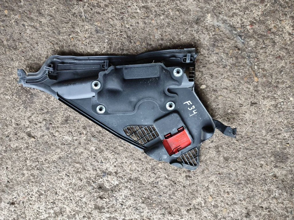 Other engine bay part 53922010