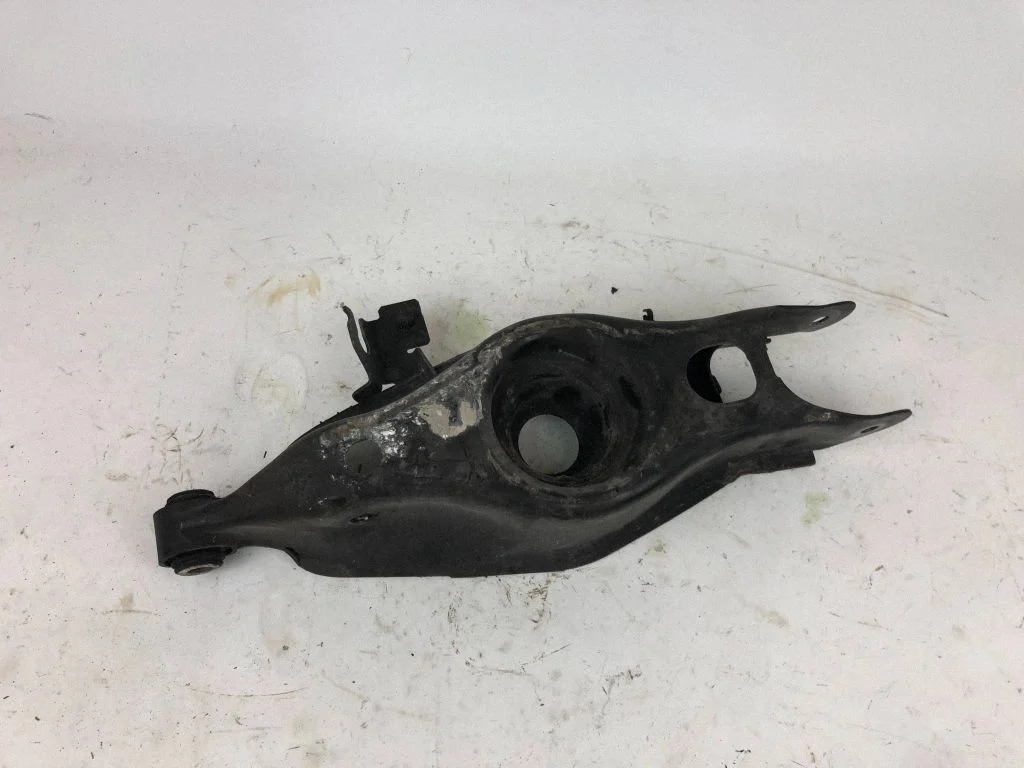 Other rear suspension part
