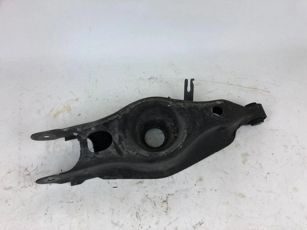 Other rear suspension part
