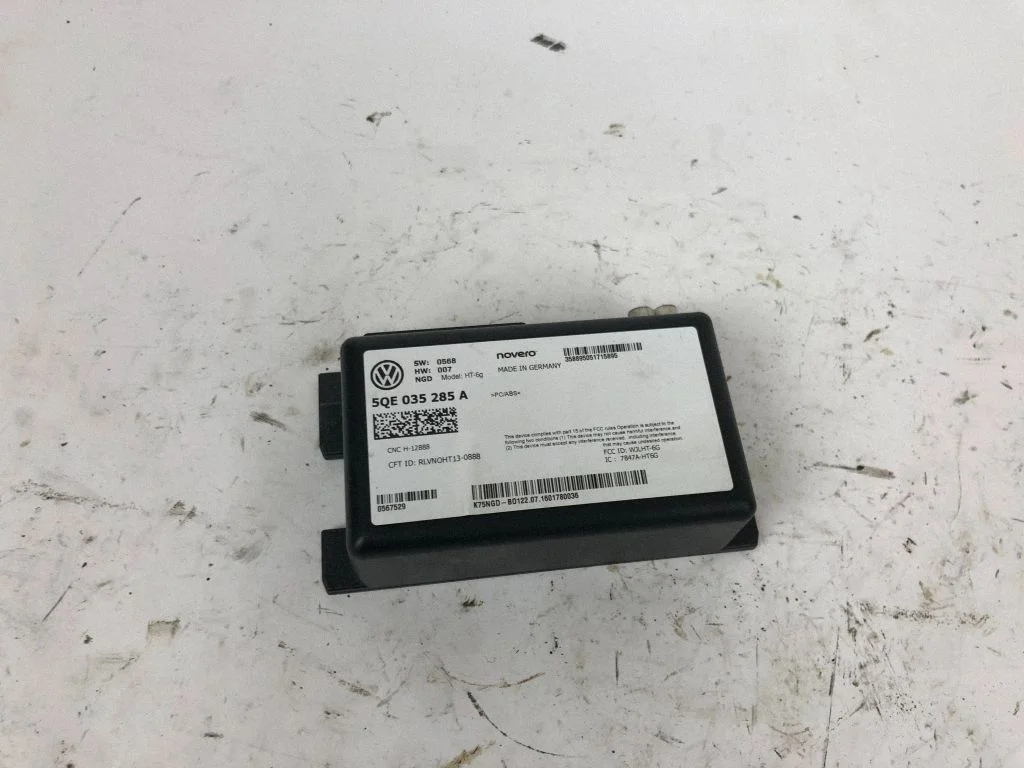 Telefono valdymo blokas